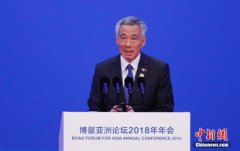 新加坡总理接种第二剂新冠疫苗 称将加快接种计