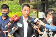 千亿体育app官方下载:张延廷：美军在台海周边　解放军在相同区