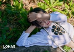 九游会jy:张钧宁海岛拍写真大挖空 整片白皙全都露